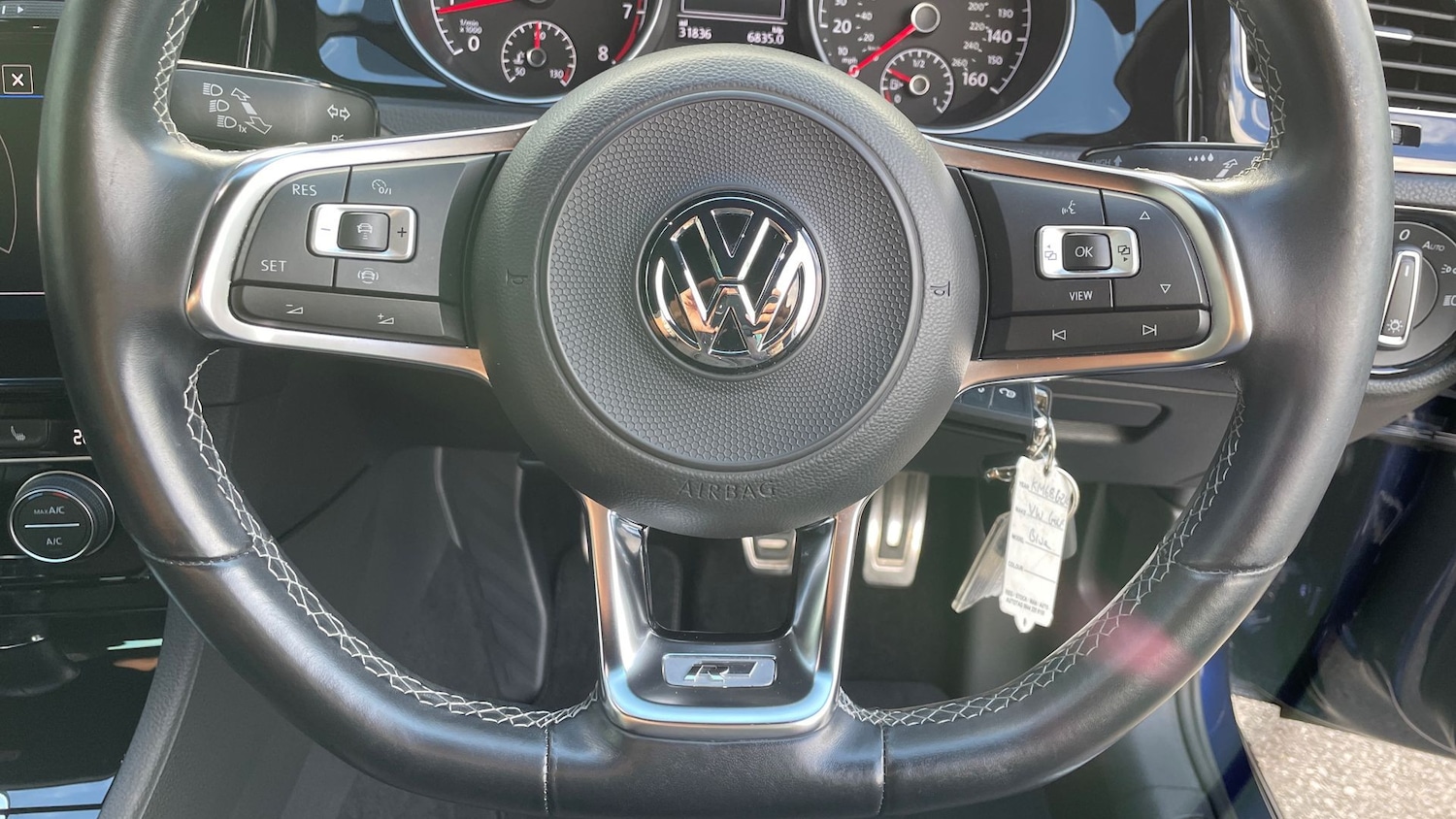Used Volkswagen Golf 2018 for sale - 76413801: Photo 30