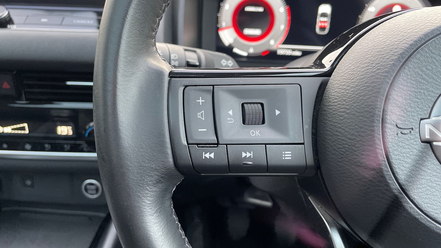 Used Nissan Qashqai 2023 for sale - 76418624: Photo 19