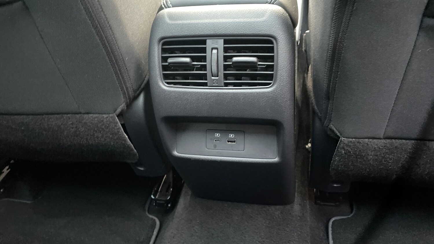 Used Nissan Qashqai 2023 for sale - 76418624: Photo 37