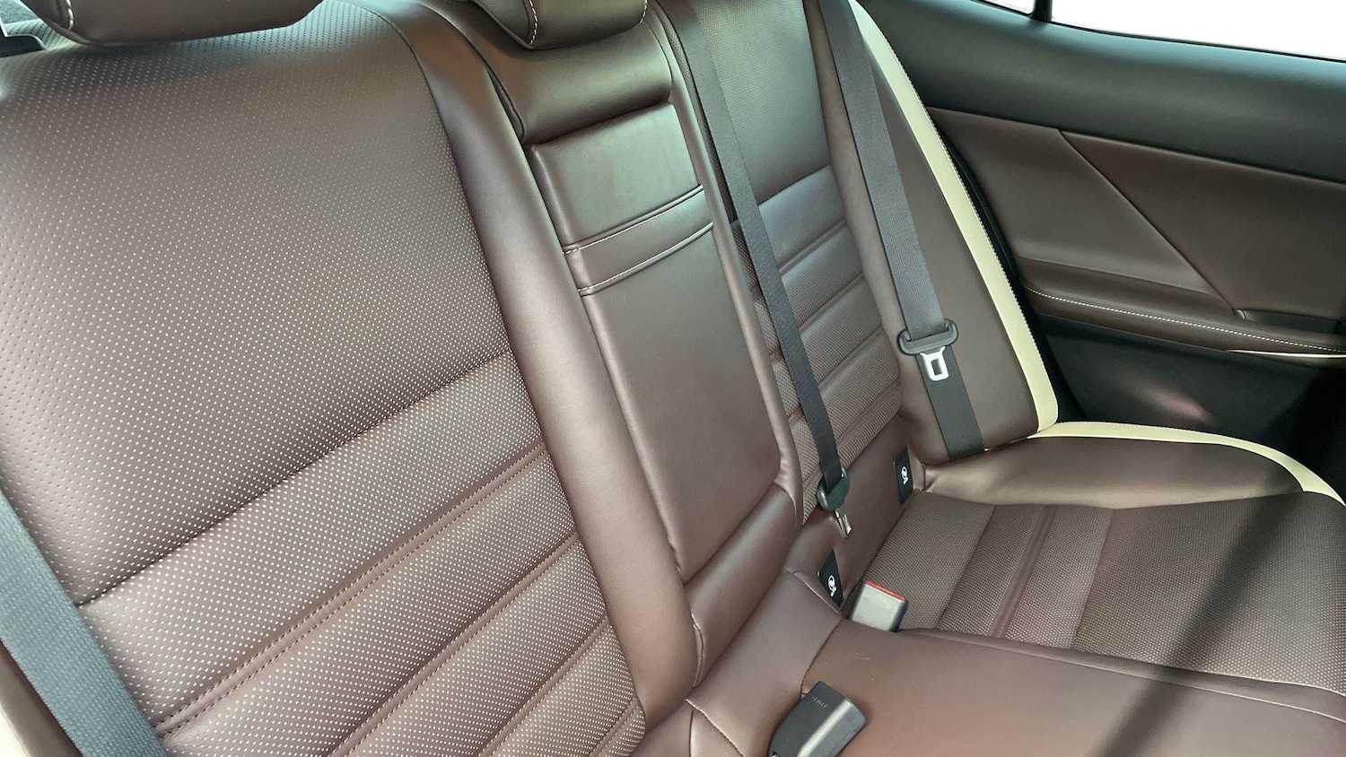 Used Lexus IS 2019 for sale - 76536982: Photo 12