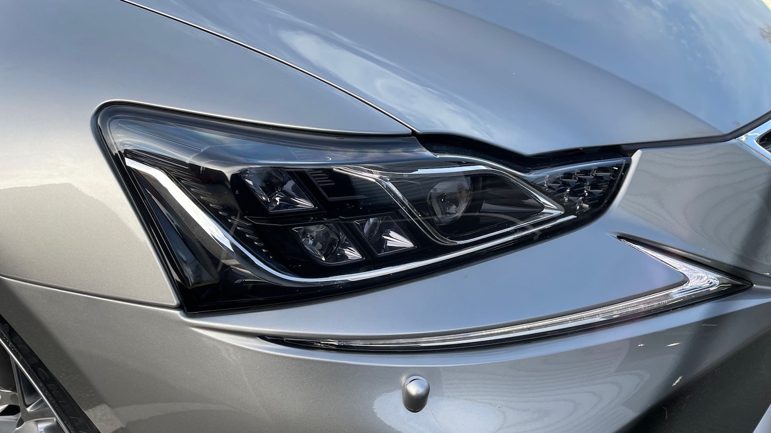 Used Lexus IS 2019 for sale - 76536982: Photo 15