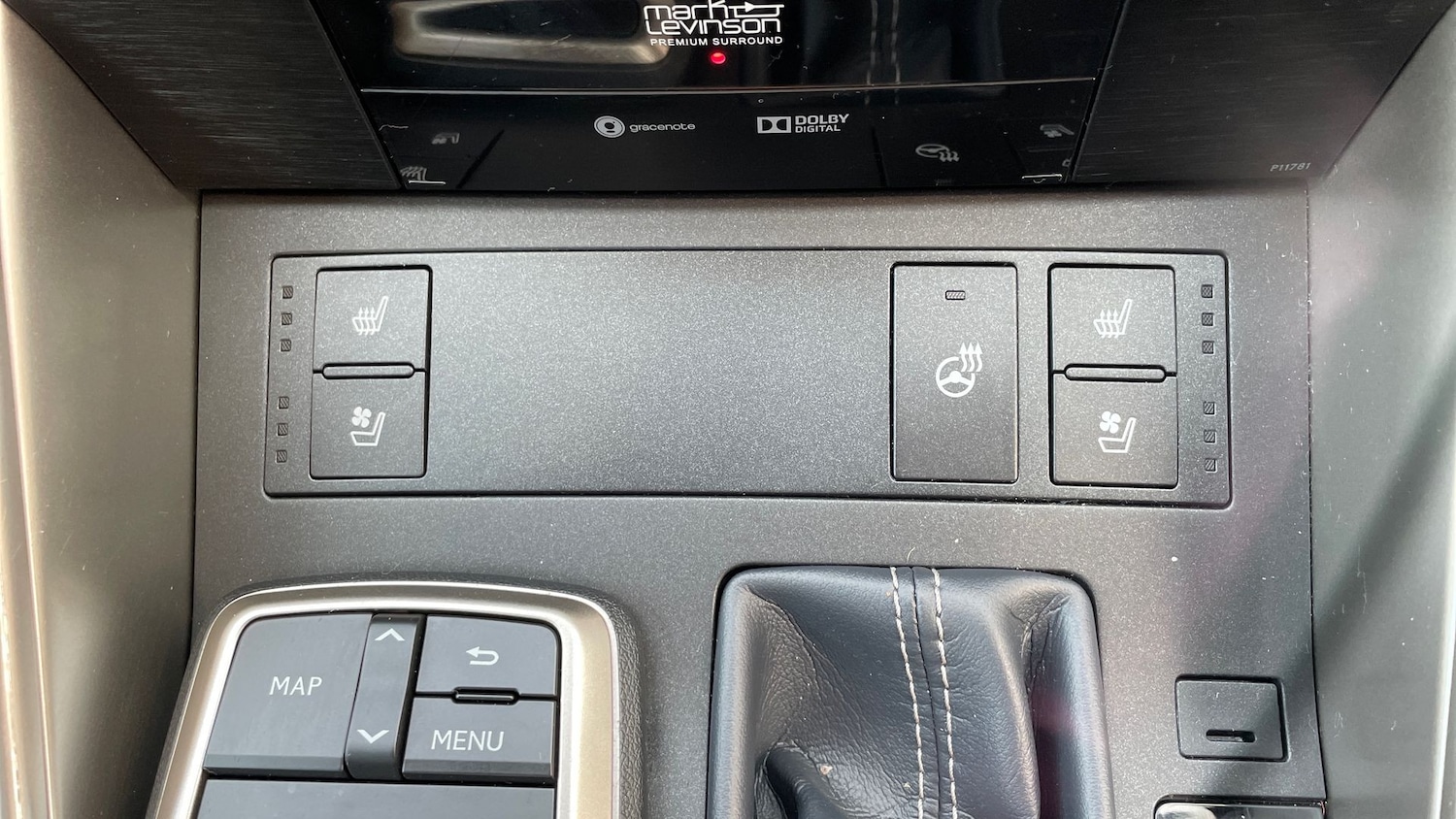 Used Lexus IS 2019 for sale - 76536982: Photo 31