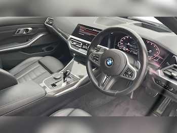 Used BMW 3 Series 2022 for sale - 76413510: Photo