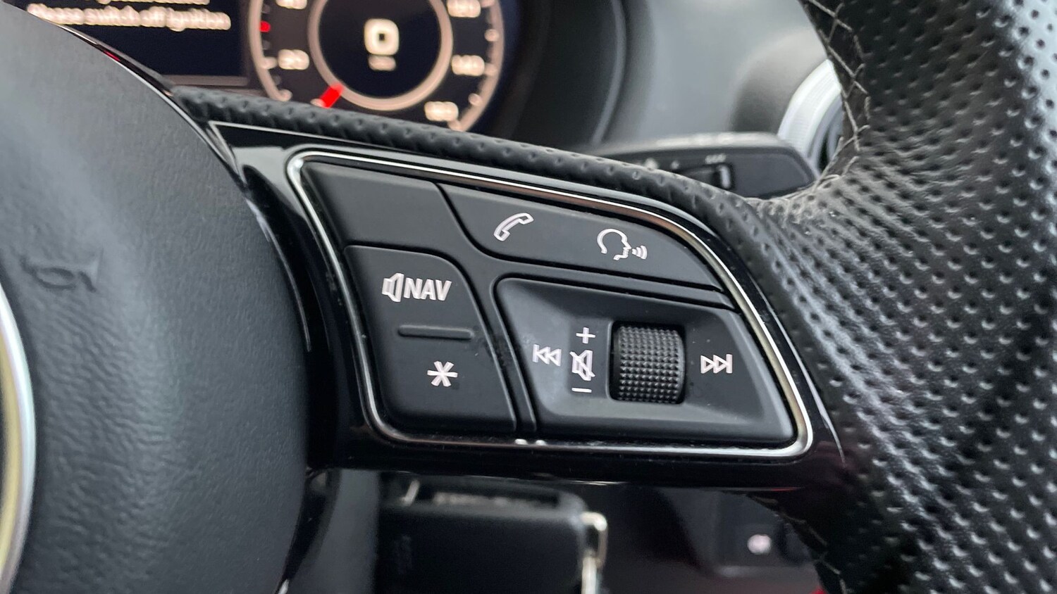 Used Audi Q2 2022 for sale - 76413816: Photo 33