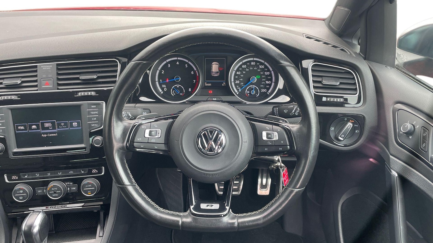 Used Volkswagen Golf 2016 for sale - 76413527: Photo 9