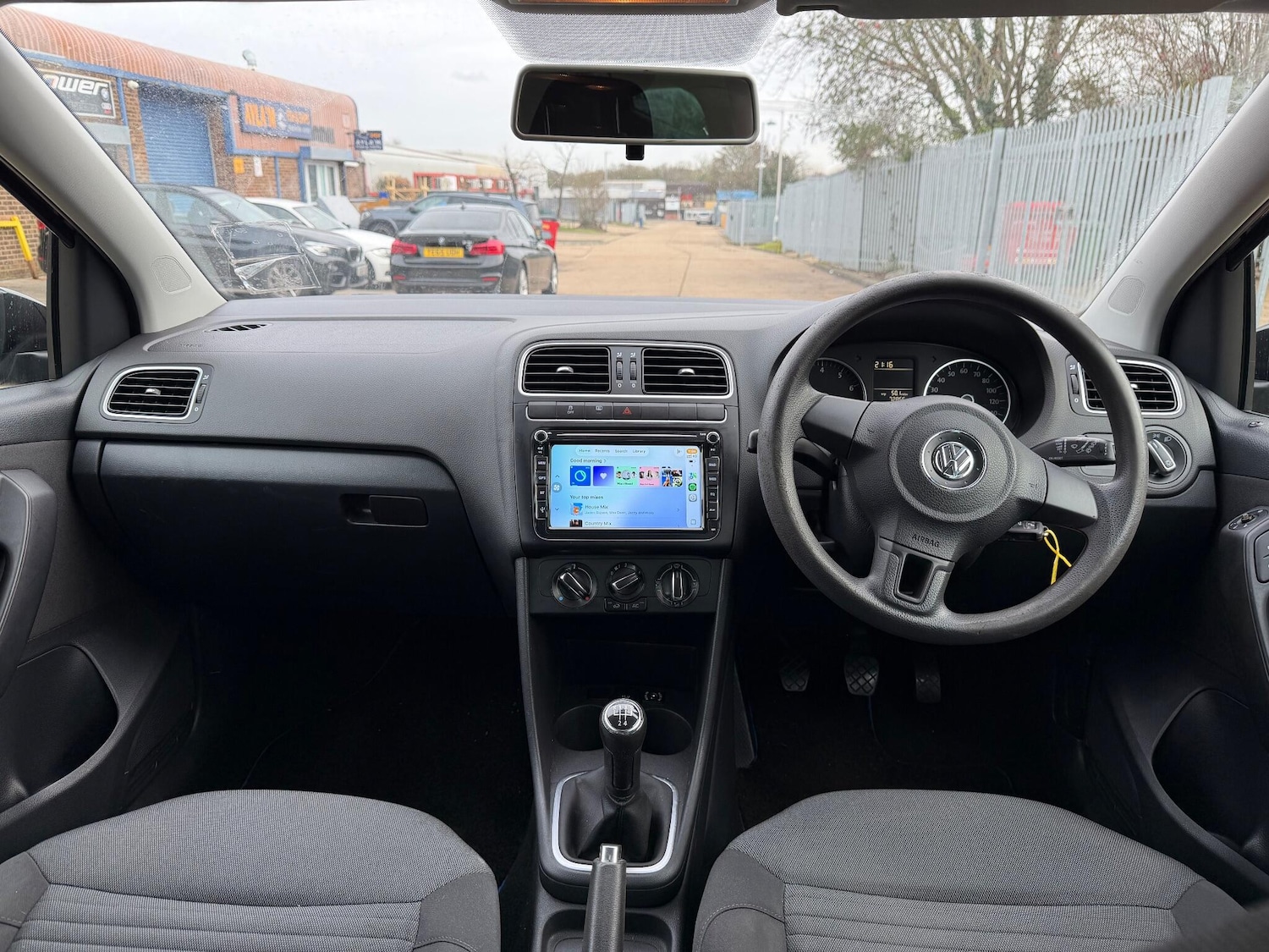 Used Volkswagen Polo 2011 for sale - 76781470: Photo 20