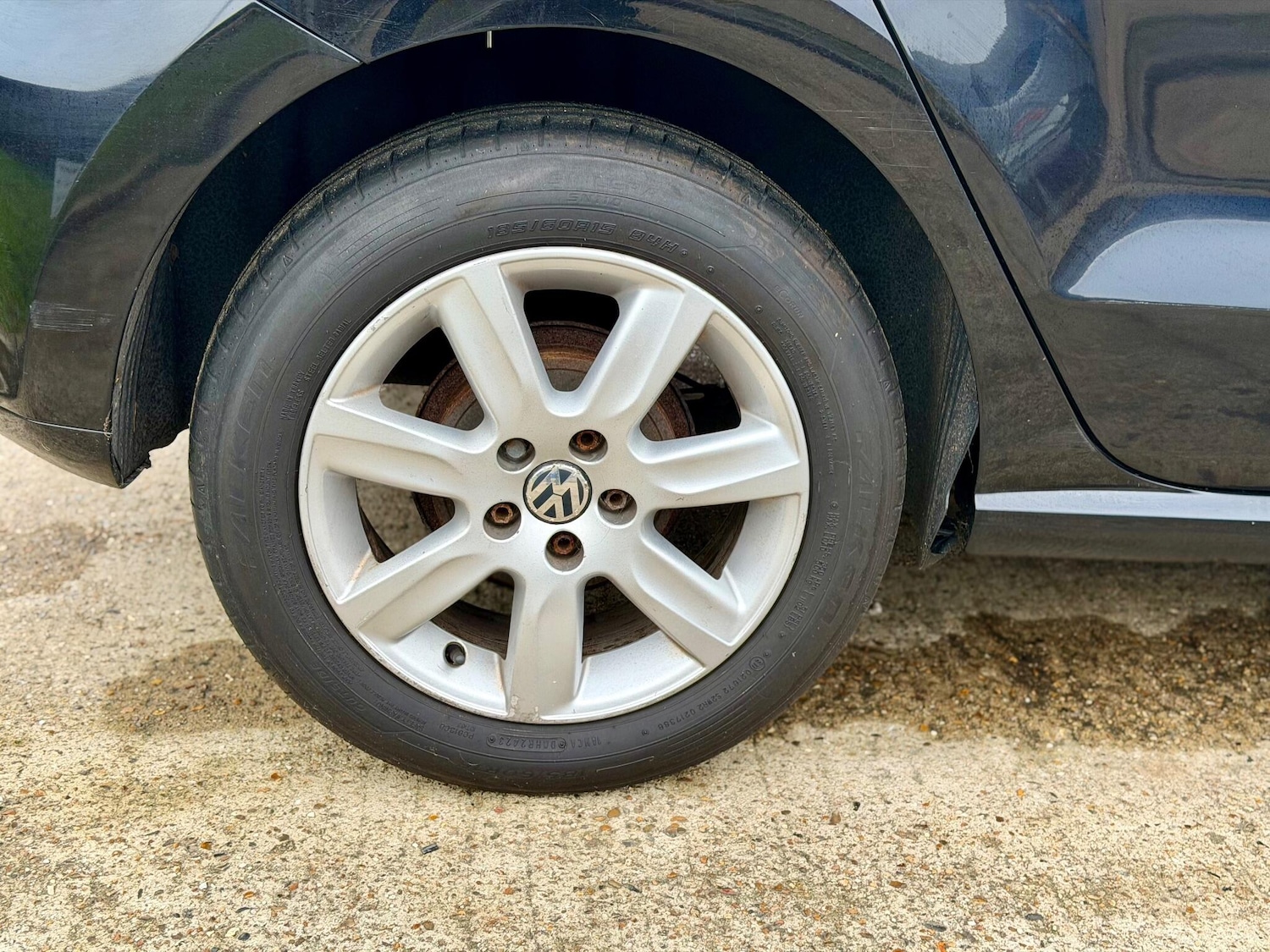 Used Volkswagen Polo 2011 for sale - 76781470: Photo 33