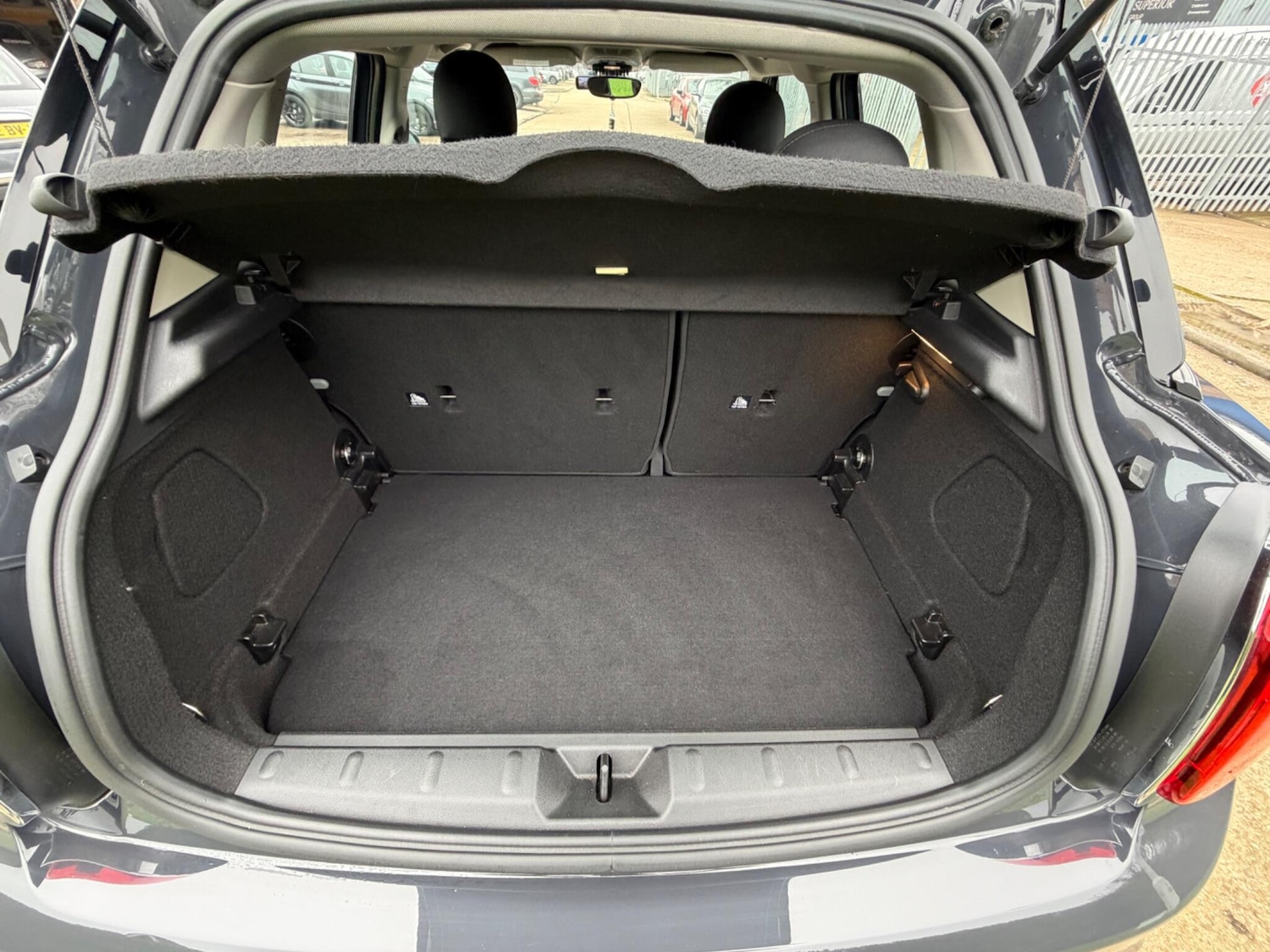 Used MINI Hatch 2019 for sale - 77793926: Photo 37