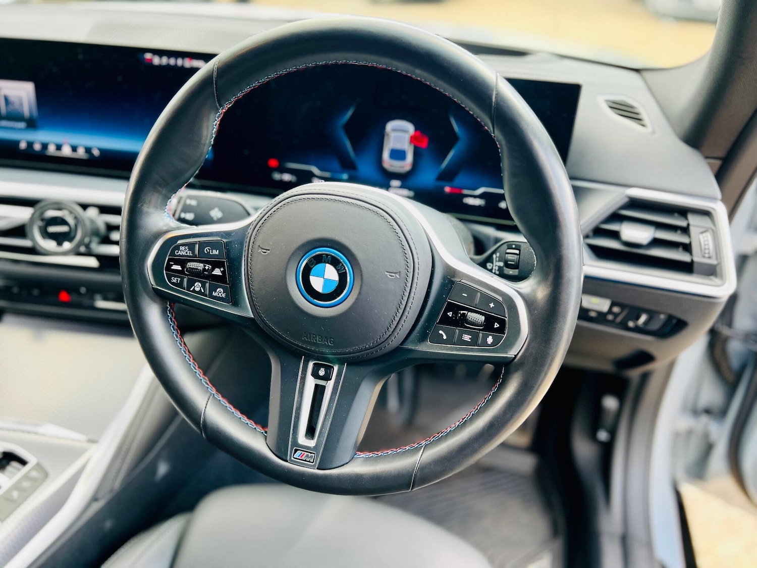 Used BMW i4 2023 for sale - 77120144: Photo 48