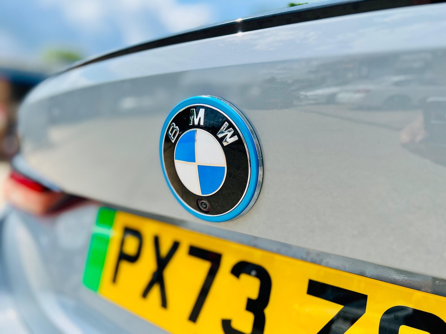 Used BMW i4 2023 for sale - 77120144: Photo 8