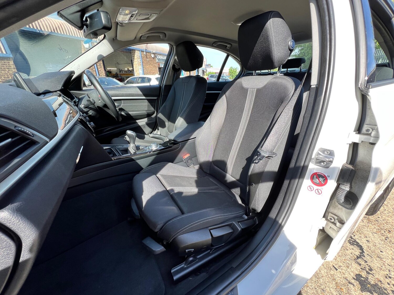 Used BMW 3 Series 2016 for sale - 76781097: Photo 29