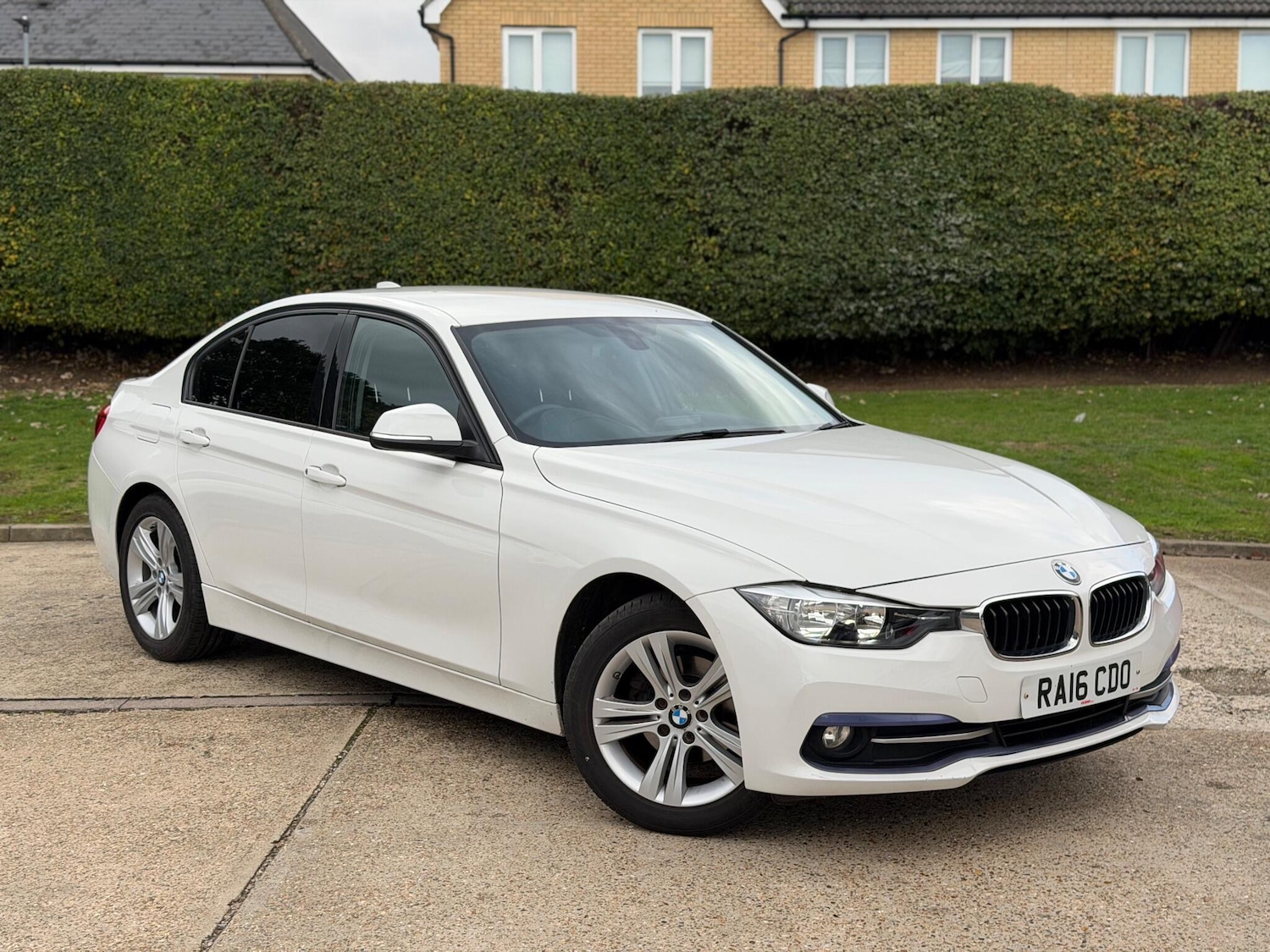 Used BMW 3 Series 2016 for sale - 76781097: Photo 3