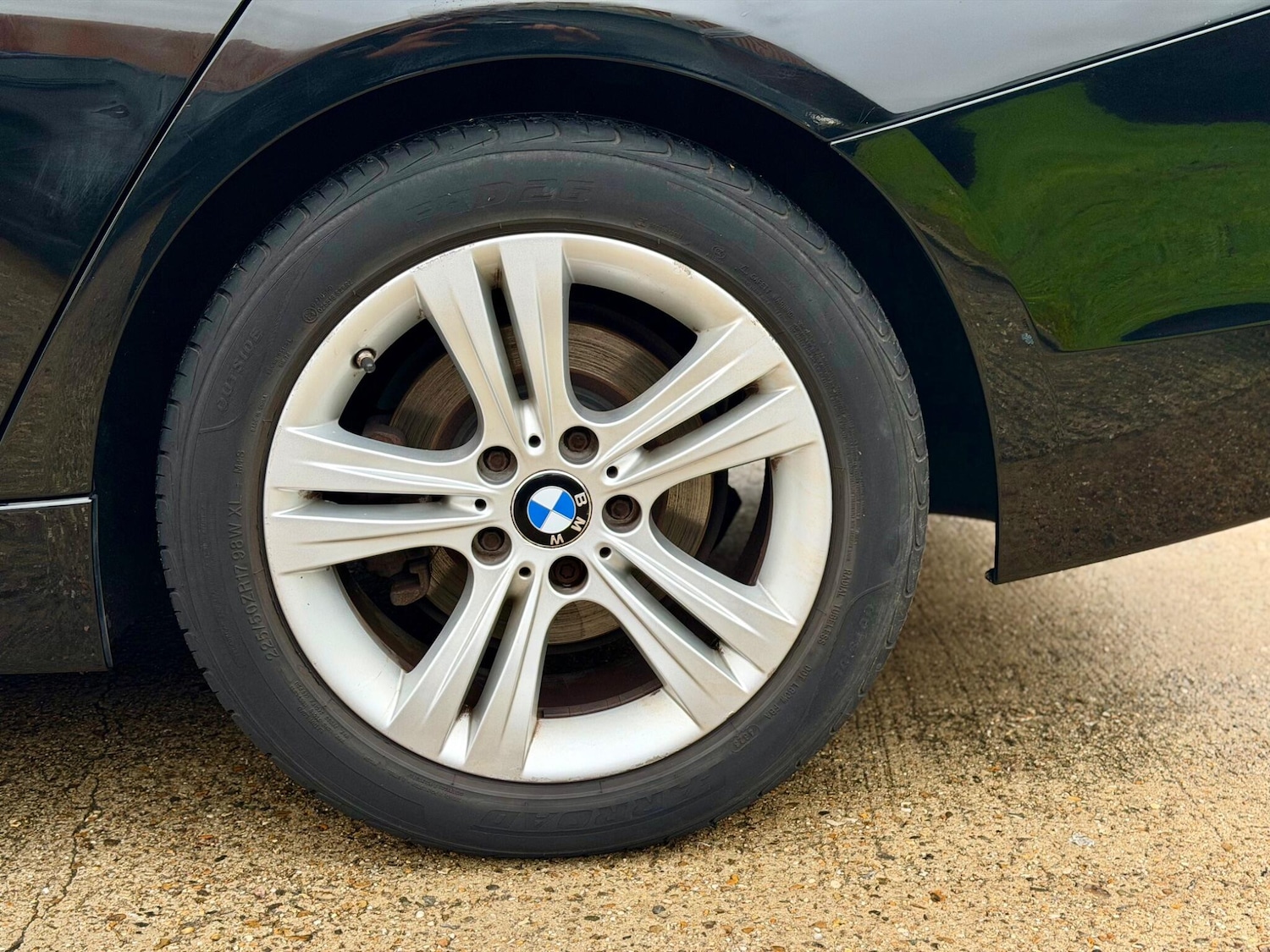 Used BMW 3 Series 2015 for sale - 77142957: Photo 23