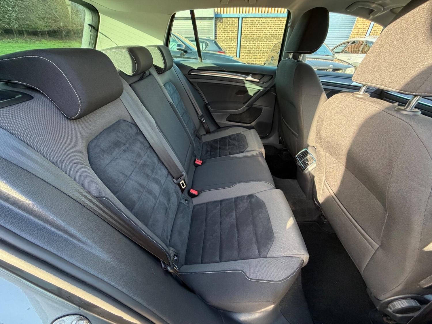 Used Volkswagen Golf 2013 for sale - 76781150: Photo 28