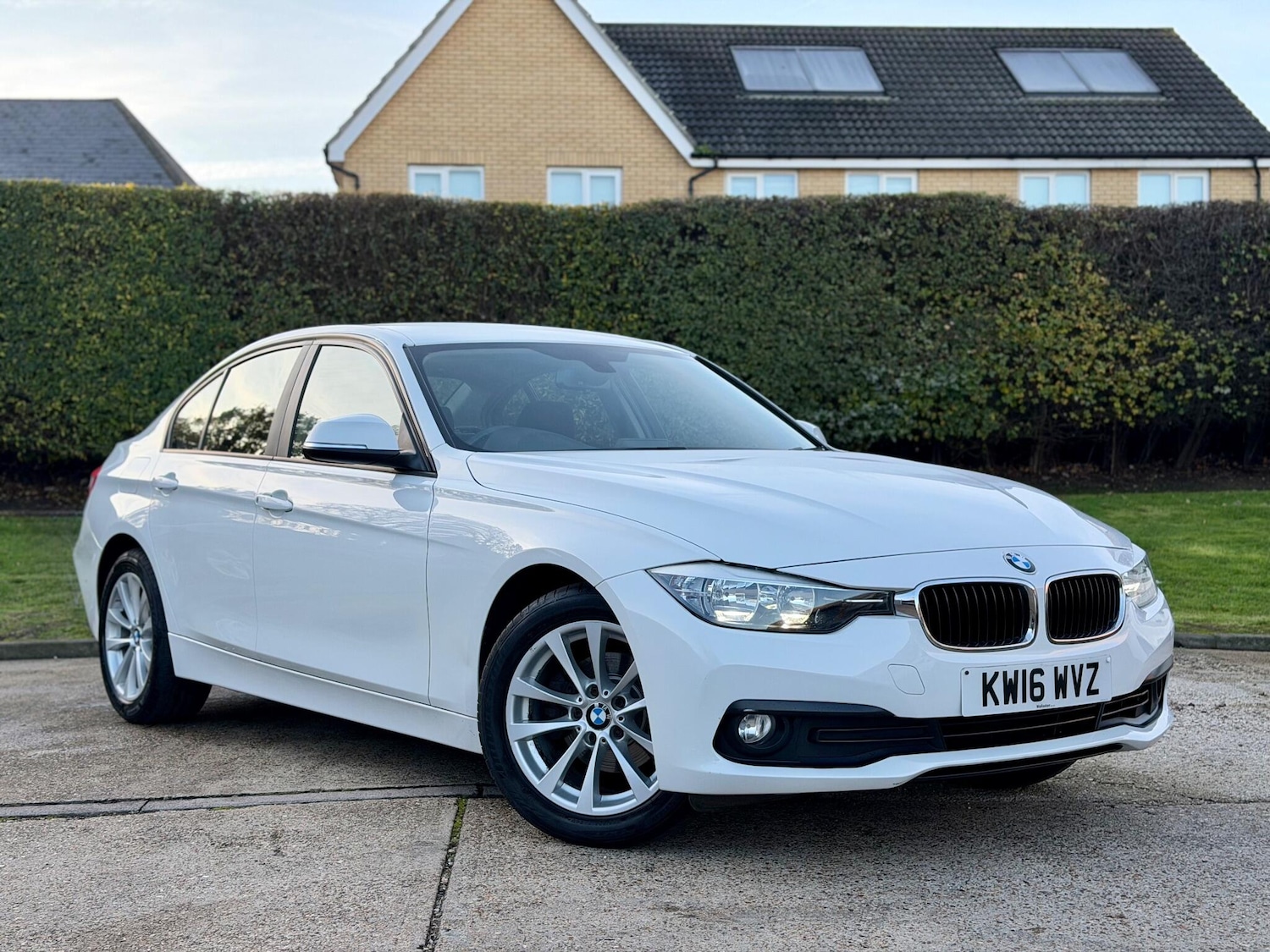 Used BMW 3 Series 2016 for sale - 76781284: Photo 1