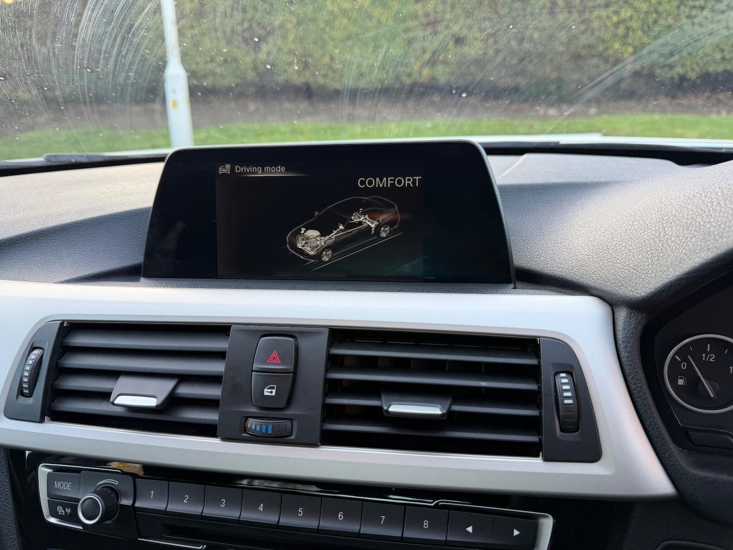 Used BMW 3 Series 2016 for sale - 76781284: Photo 32