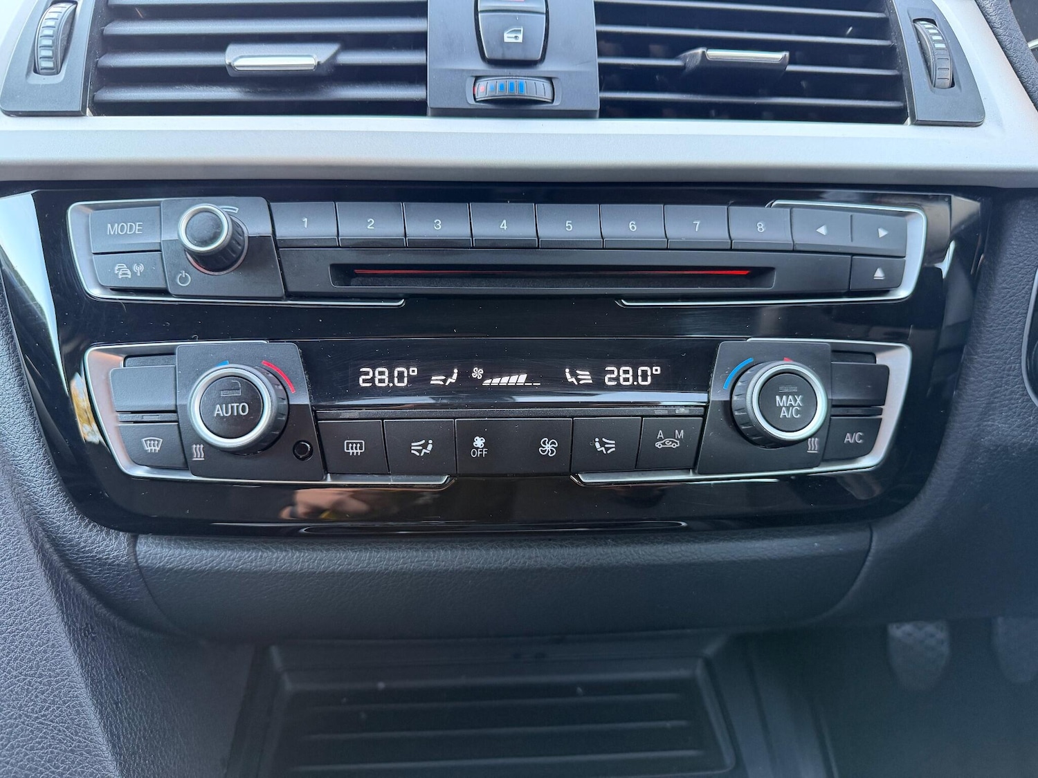 Used BMW 3 Series 2016 for sale - 76781284: Photo 38