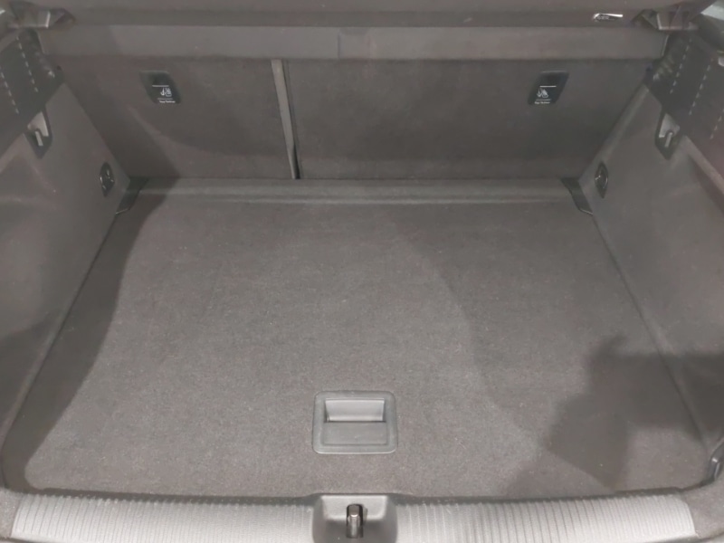 Used Audi Q2 2018 for sale - 78085232: Photo 8