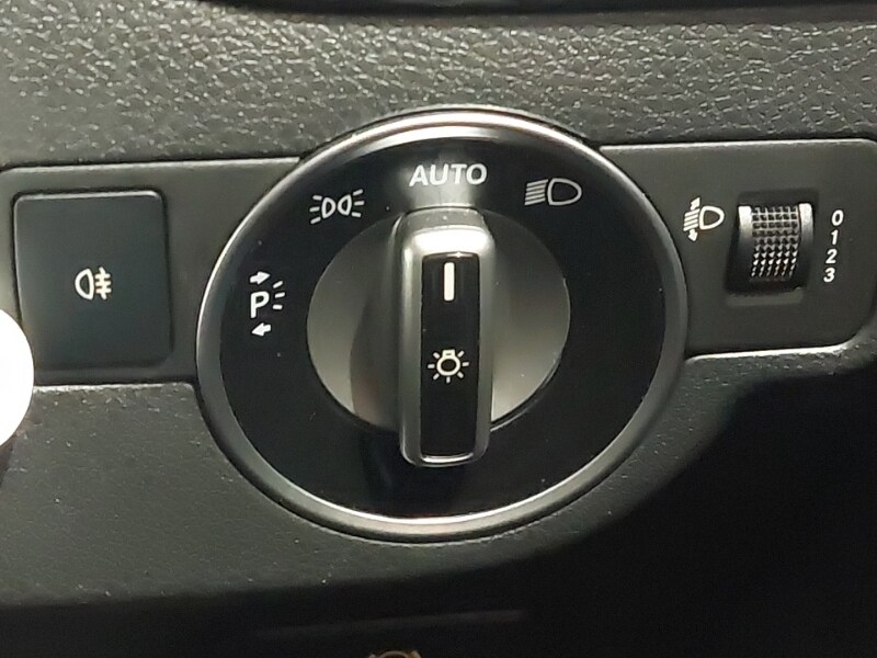 Used Mercedes-Benz A-Class 2017 for sale - 77652096: Photo 18