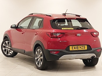 Used Kia Stonic 2018 for sale - 76285767: Photo 3