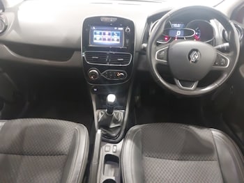 Used Renault Clio 2019 for sale - 79567100: Photo