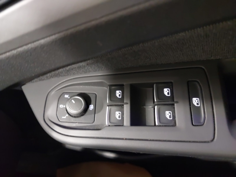 Used Volkswagen Golf 2023 for sale - 77596455: Photo 19