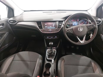 Used Vauxhall Crossland X 2019 for sale - 76150849: Photo 2