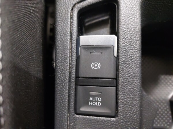 Used Volkswagen T-Roc 2019 for sale - 76116421: Photo 15