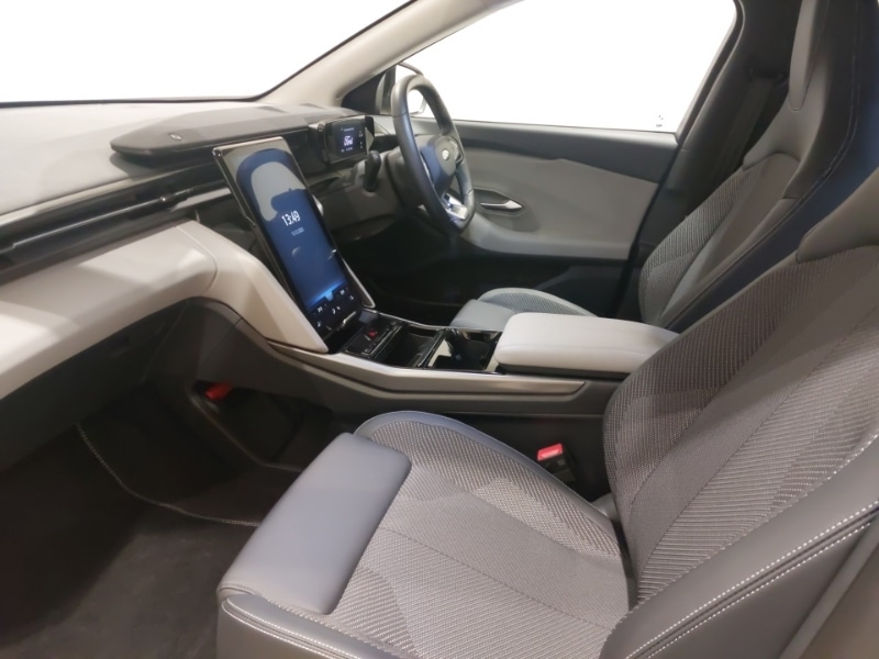 Used Ford Explorer 2025 for sale - 76925060: Photo 5