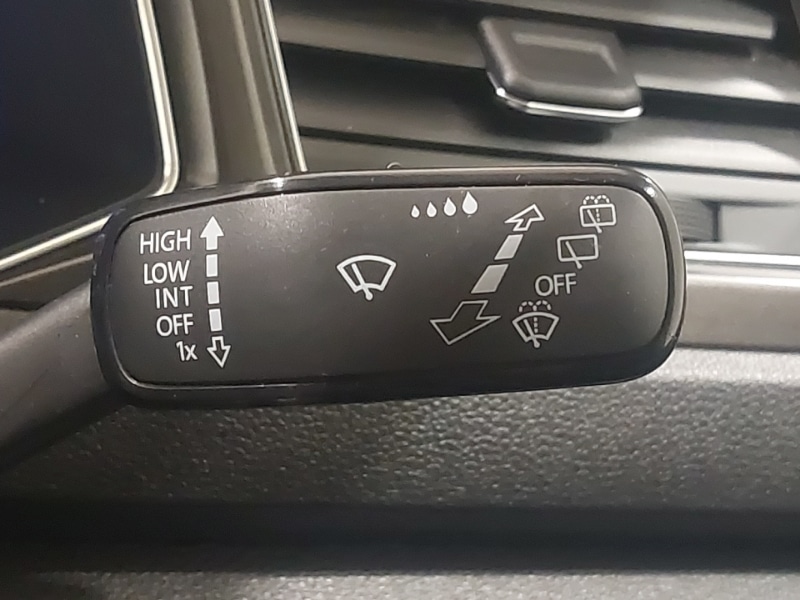 Used Volkswagen T-Roc 2019 for sale - 77105713: Photo 18