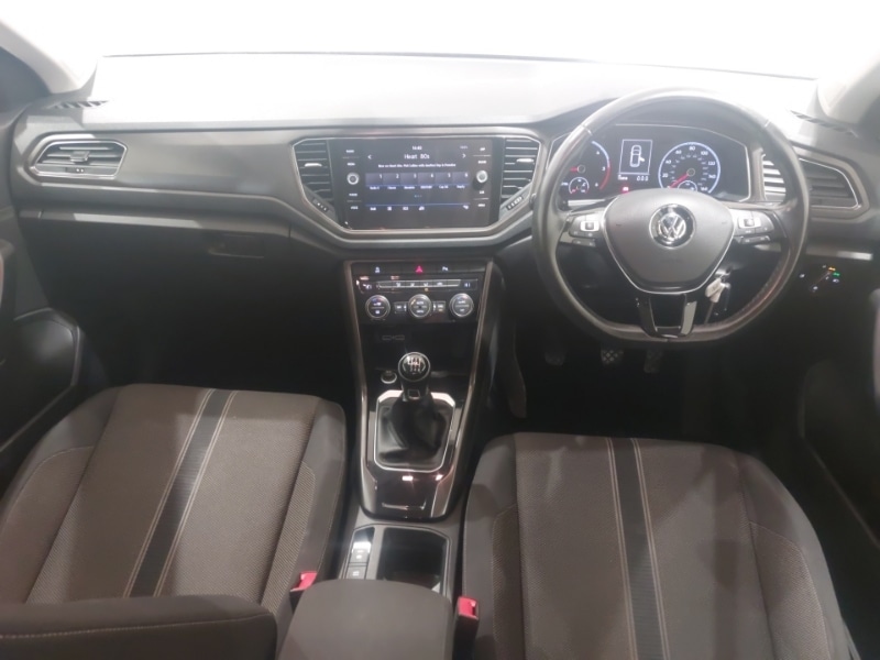 Used Volkswagen T-Roc 2019 for sale - 77105713: Photo 2