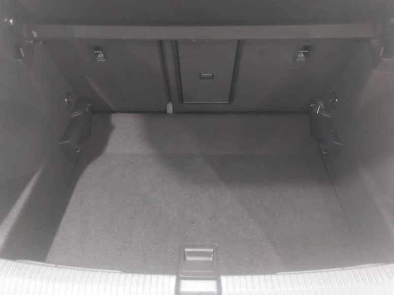 Used Volkswagen T-Roc 2019 for sale - 77105713: Photo 8