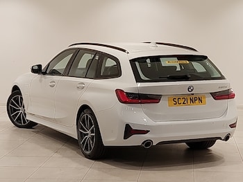 Used BMW 3 Series 2021 for sale - 75305740: Photo