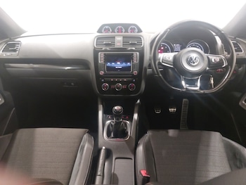 Used Volkswagen Scirocco 2015 for sale - 78369562: Photo