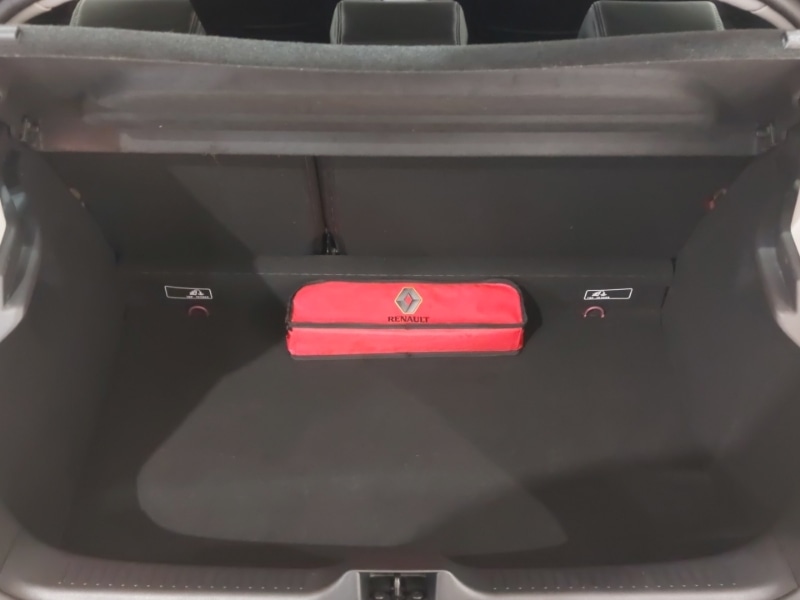 Used Renault Clio 2018 for sale - 77252259: Photo 8