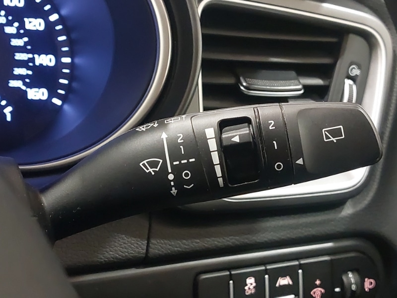 Used Kia Ceed 2023 for sale - 76860712: Photo 17