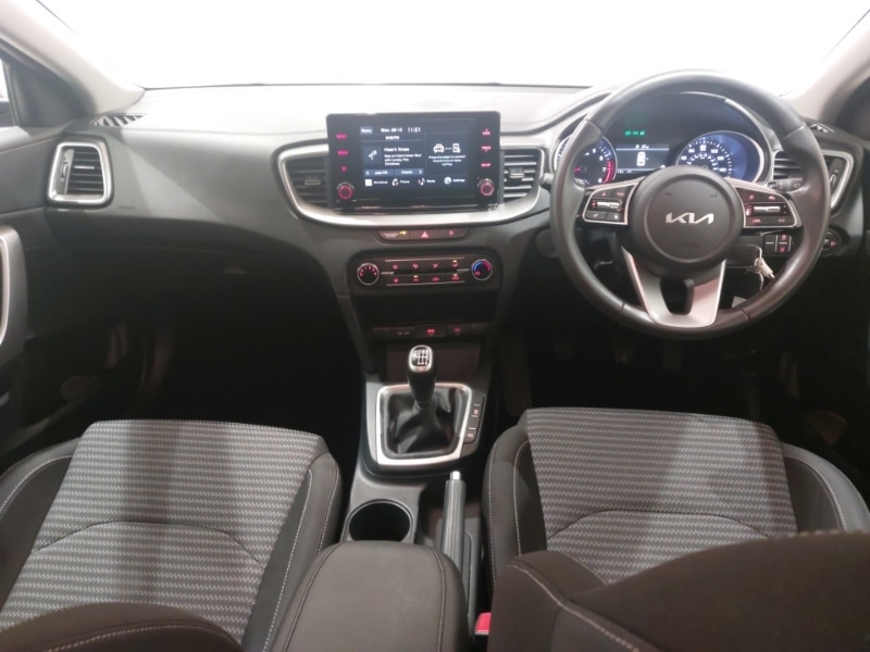 Used Kia Ceed 2023 for sale - 76860712: Photo 2