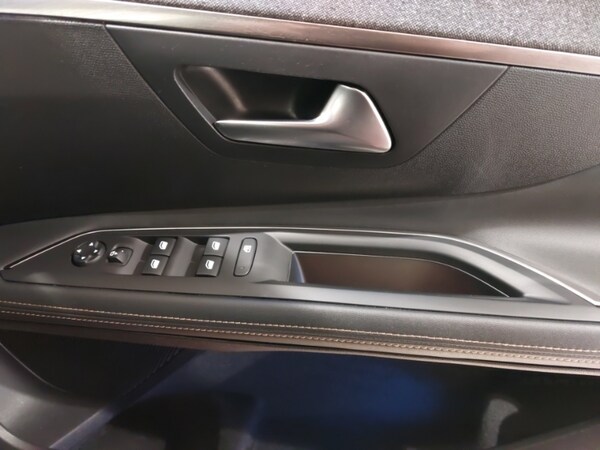 Used Peugeot 3008 2020 for sale - 76233823: Photo 19
