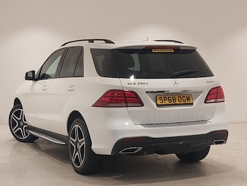 Used Mercedes-Benz GLE-Class 2018 for sale - 76160444: Photo 3