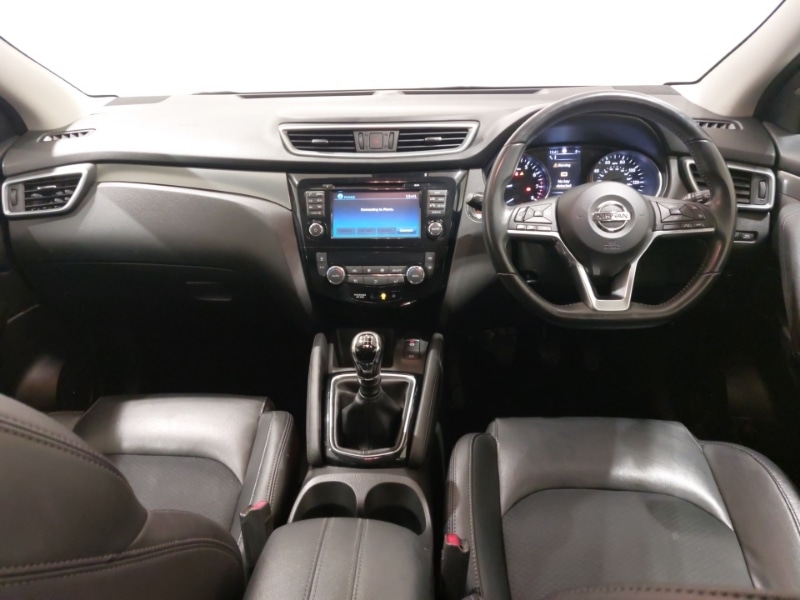Used Nissan Qashqai 2018 for sale - 78033531: Photo 2