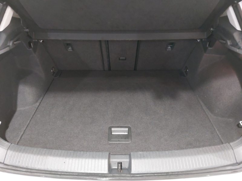 Used Volkswagen T-Roc 2019 for sale - 76721956: Photo 8