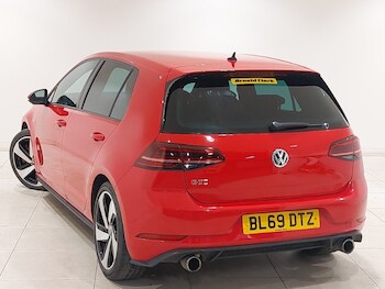 Used Volkswagen Golf 2019 for sale - 78155971: Photo
