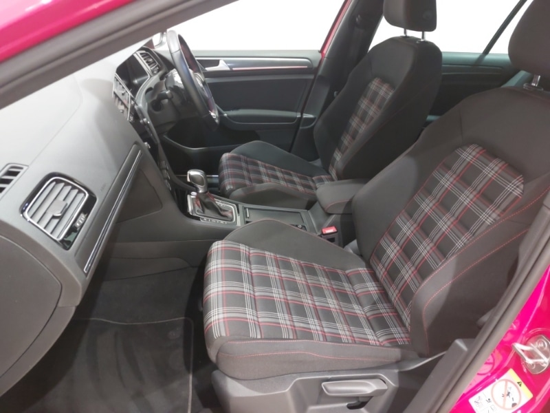 Used Volkswagen Golf 2019 for sale - 78155971: Photo 5