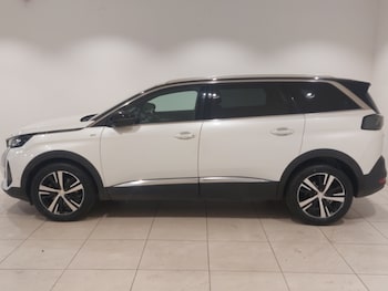 Used Peugeot 5008 2023 for sale - 79498521: Photo