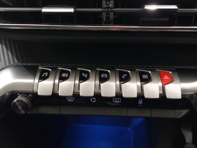 Used Peugeot 3008 2022 for sale - 76795276: Photo 12