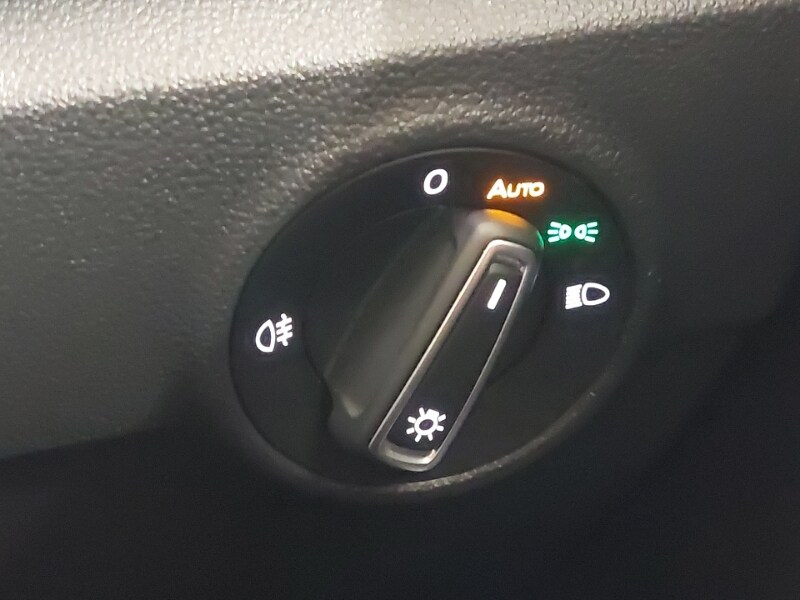 Used Volkswagen T-Roc 2019 for sale - 77948166: Photo 17