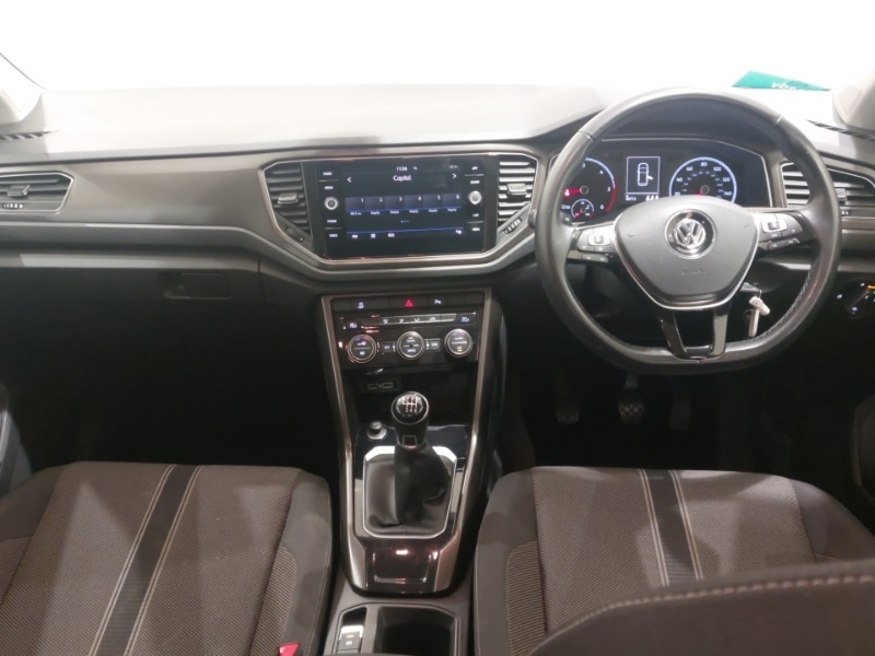 Used Volkswagen T-Roc 2019 for sale - 77948166: Photo 2