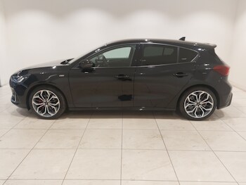 Used Ford Focus 2023 for sale - 78126194: Photo