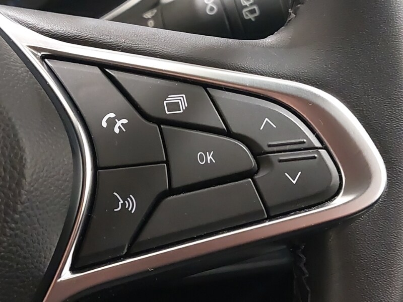 Used Renault Captur 2022 for sale - 77623805: Photo 17