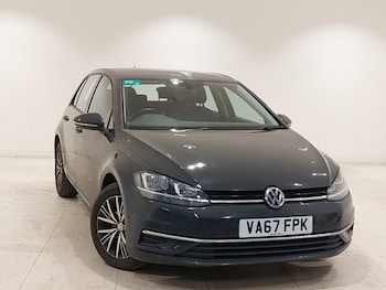 Used Volkswagen Golf 2018 for sale - 78511735: Photo